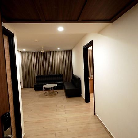 Viraj Retreat Hotel Mundrothuruth Exterior photo